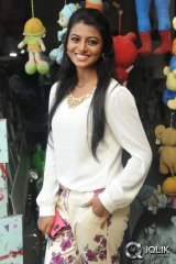 Rakshita at Green Signal Movie Press Meet